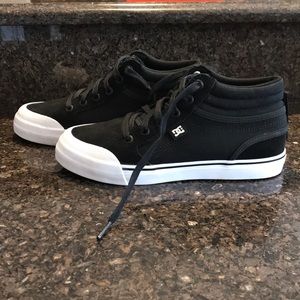 DC Kids Youth Evan Hi Skate Shoes